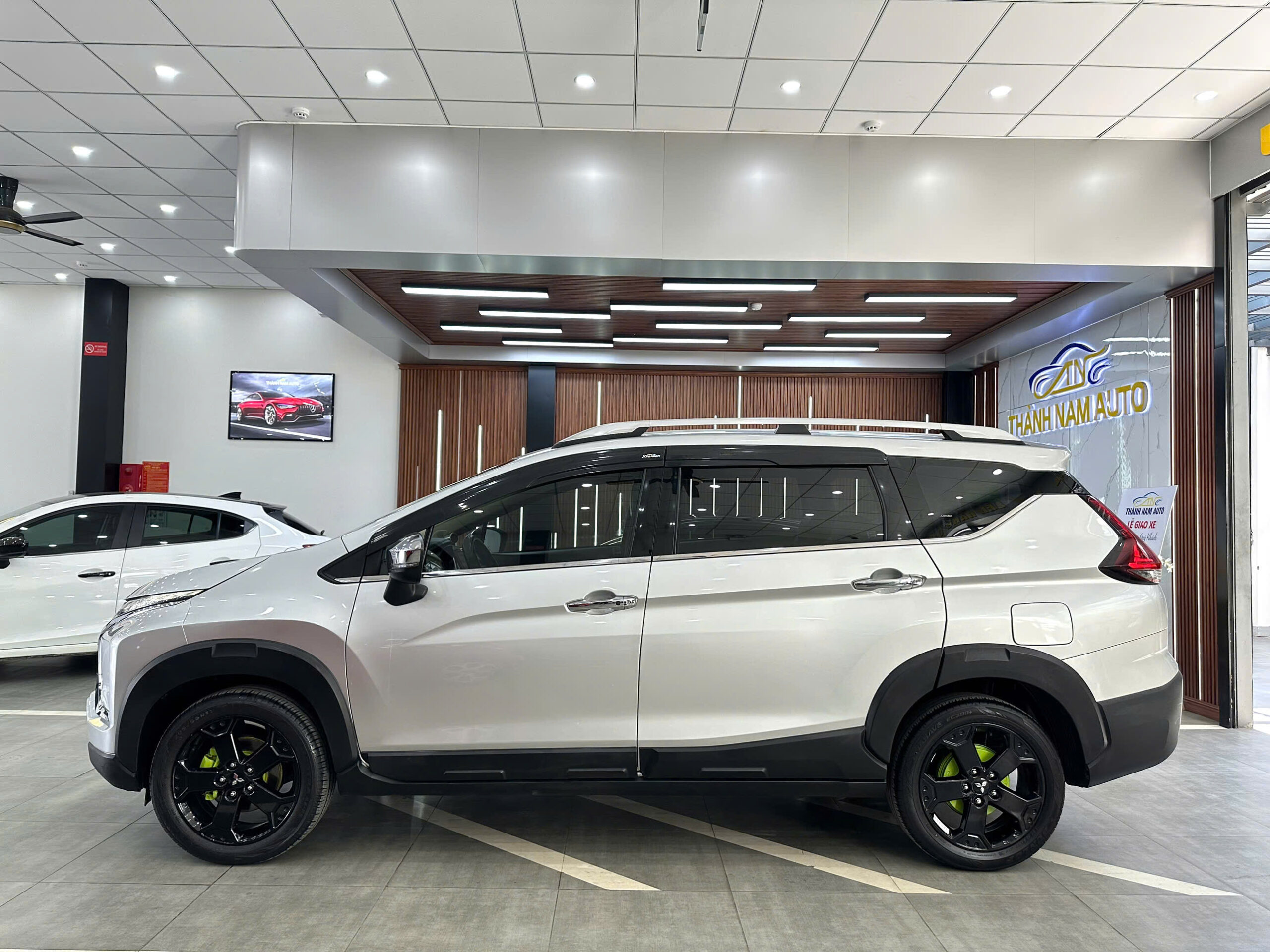 XPANDER CROSS 2020 BẠC (5)