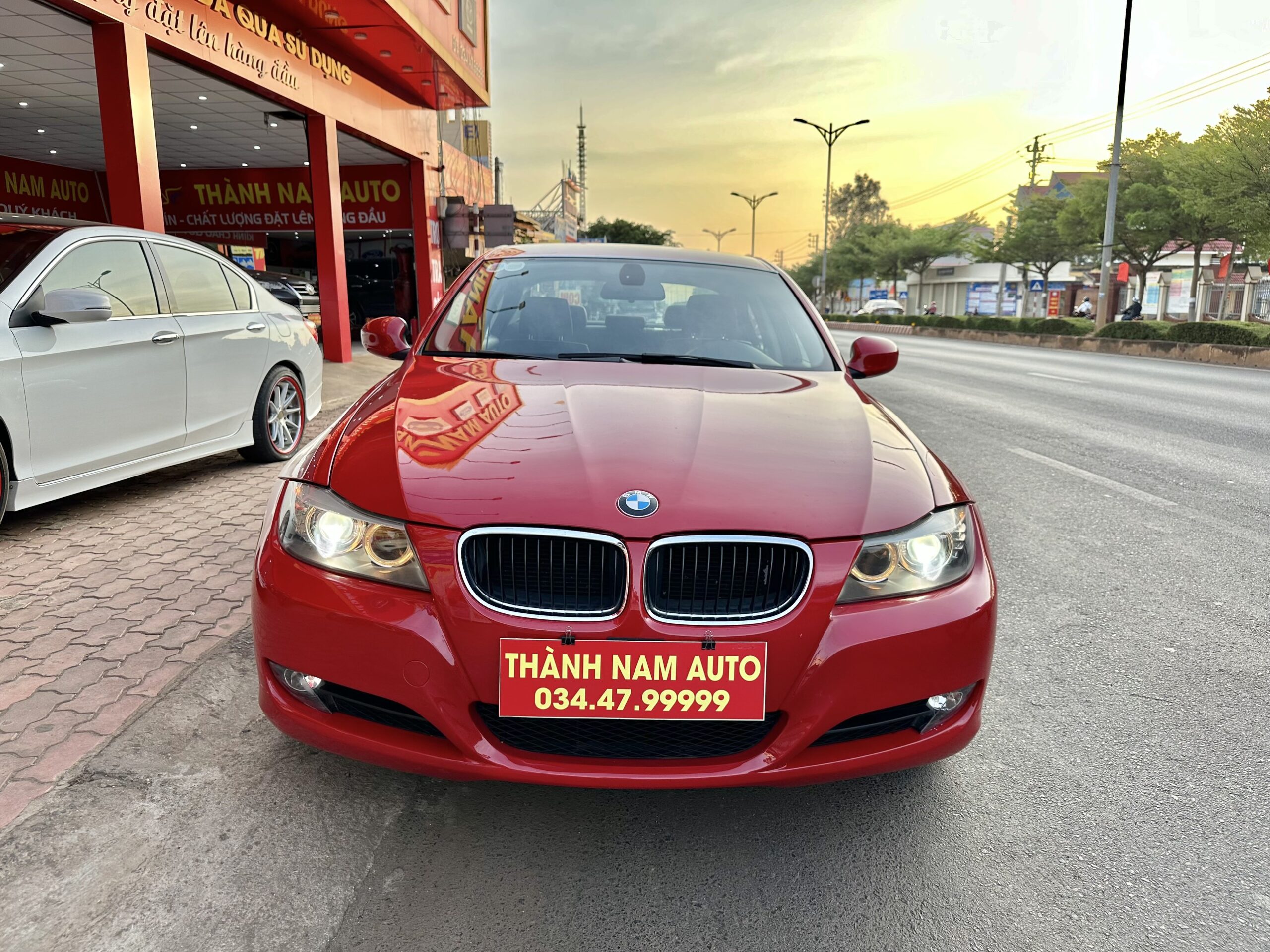 xe bmw 2009 đỏ (1)