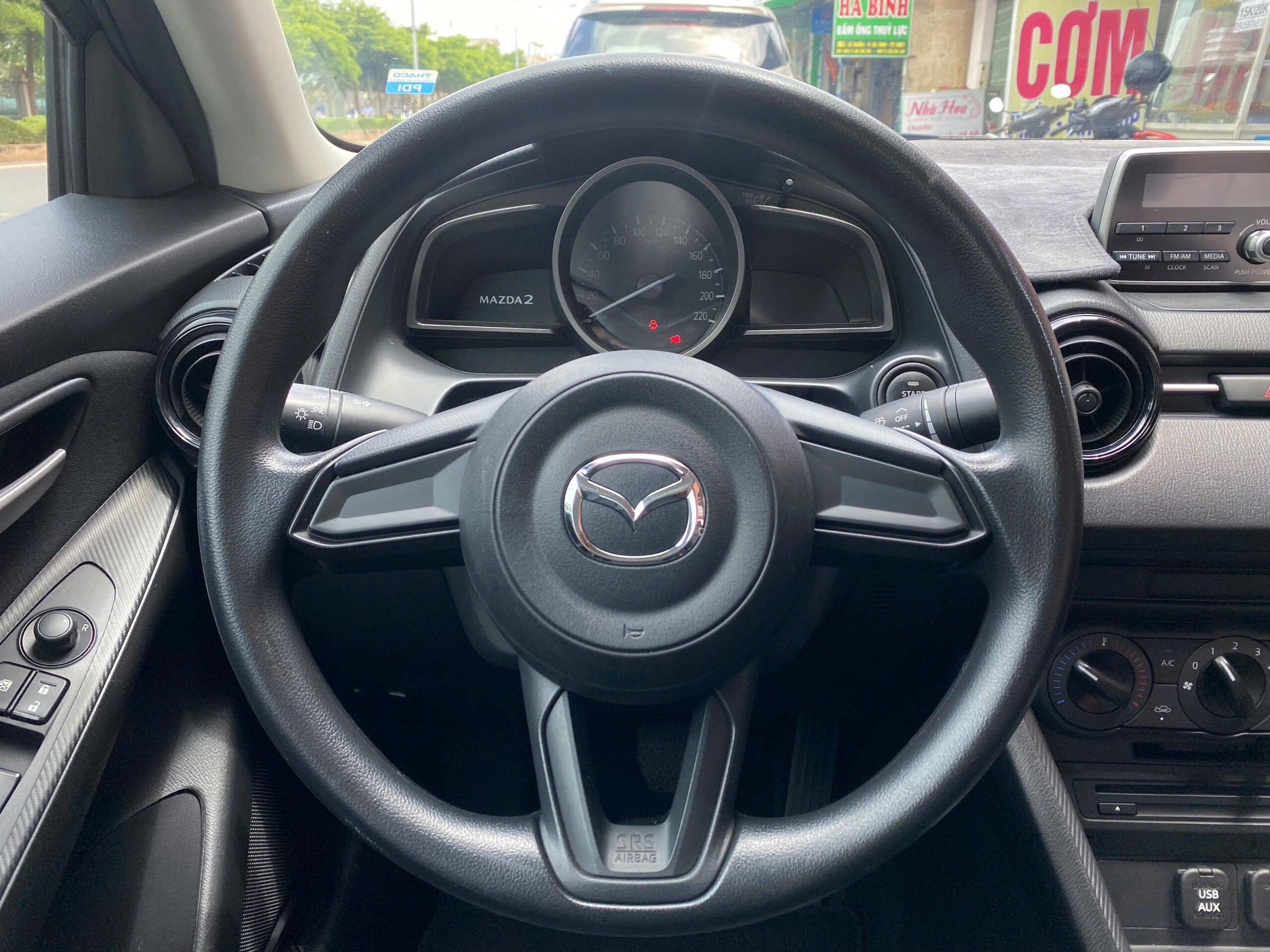 mazda2 (3)