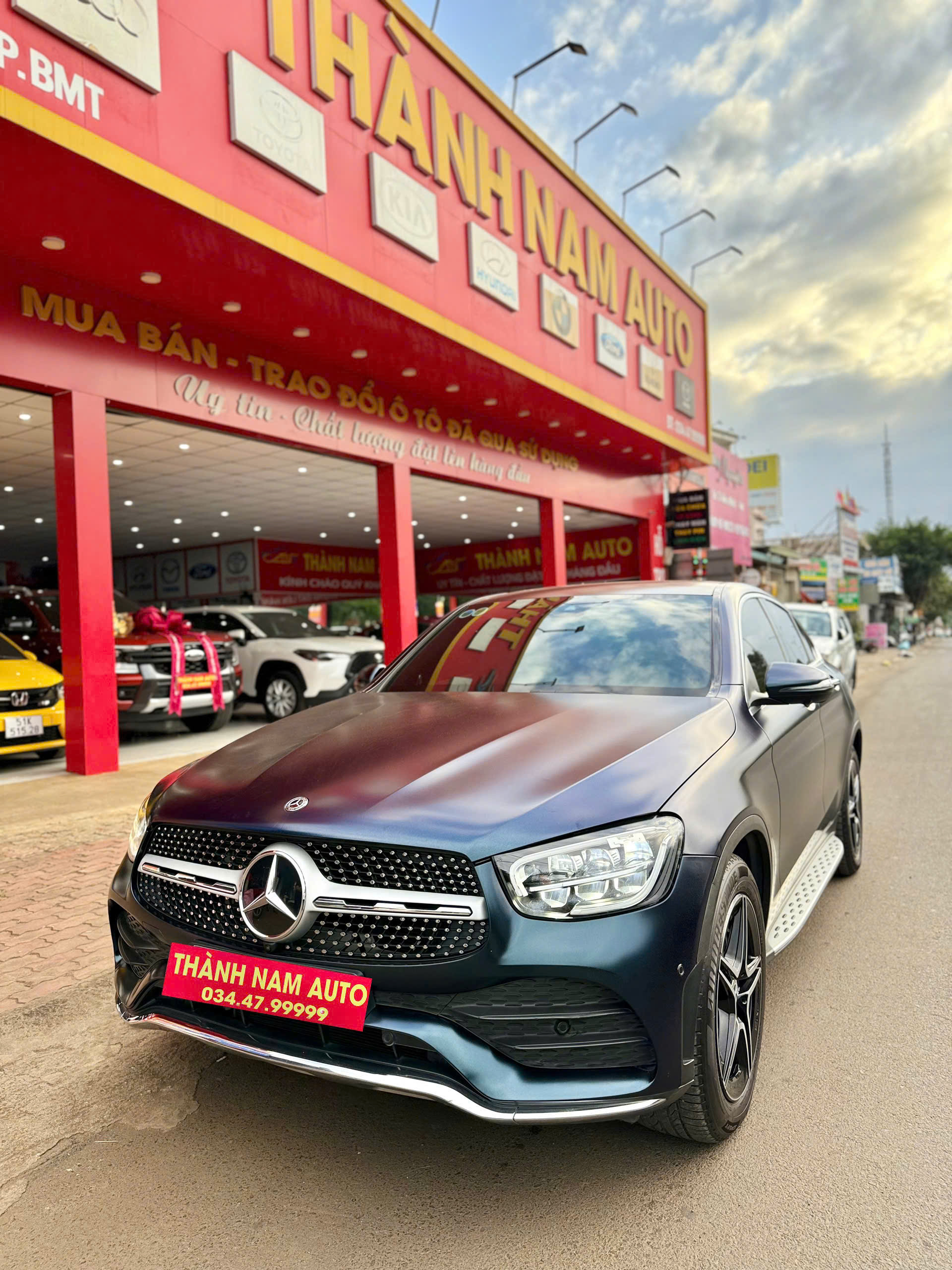 Mercedes Benz GLC 300 Coupe 4Matic 2019 (4)