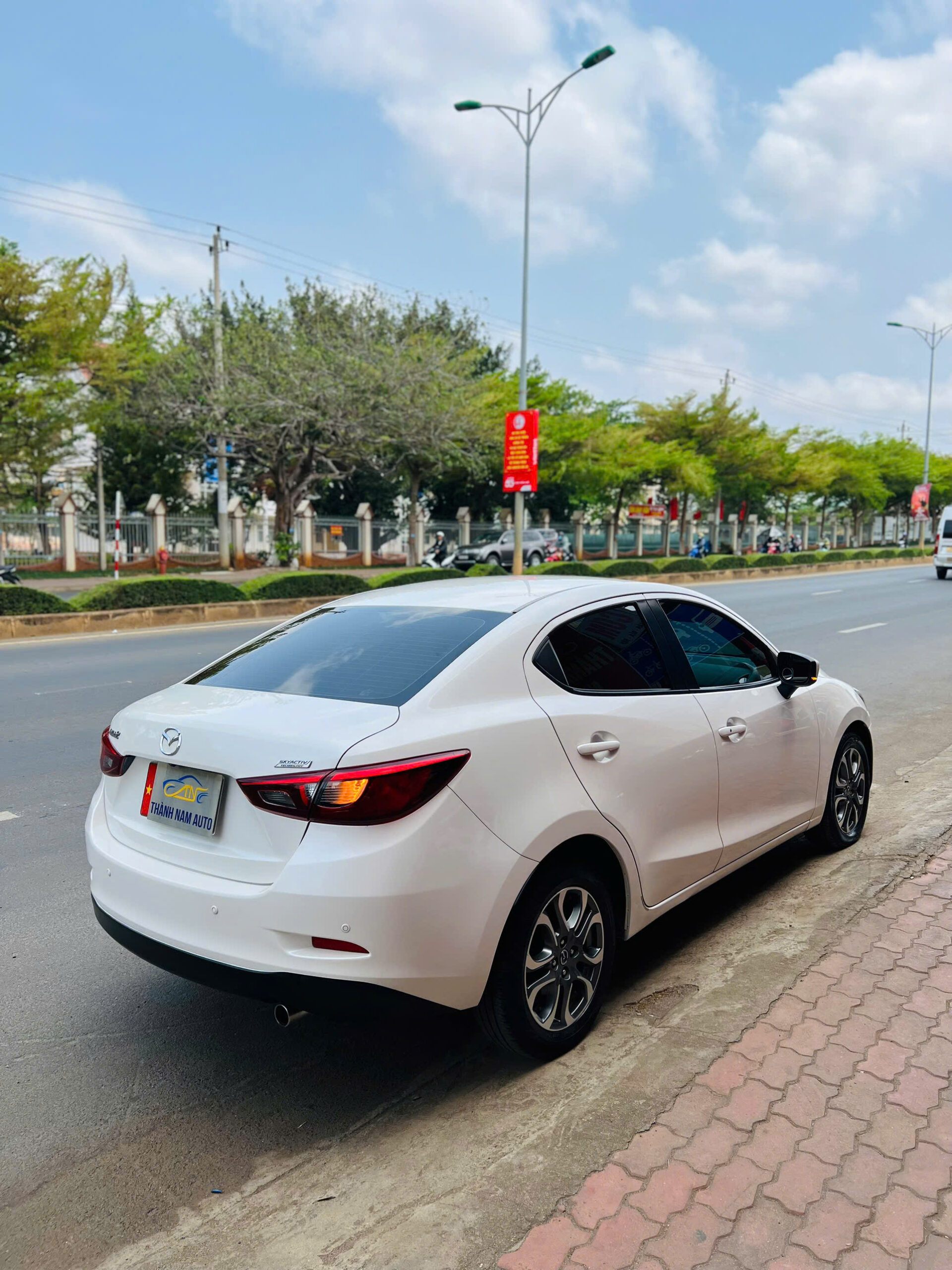 MAZDA 2 2019 PRE (3)