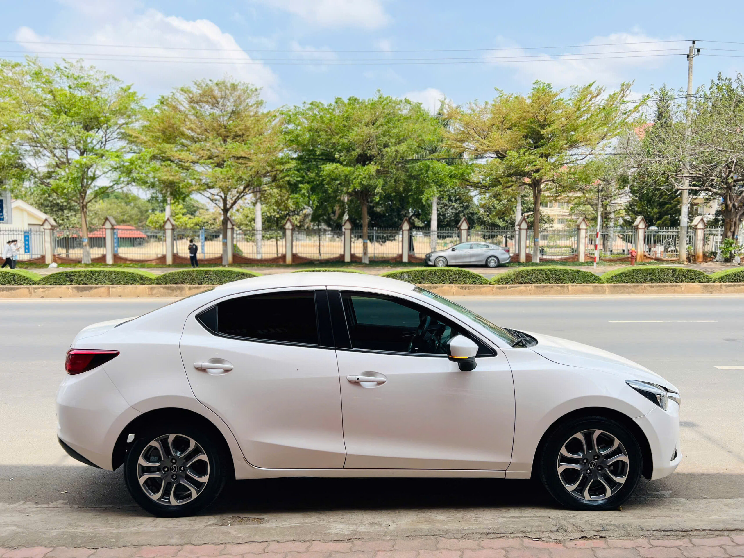 MAZDA 2 2019 PRE (4)