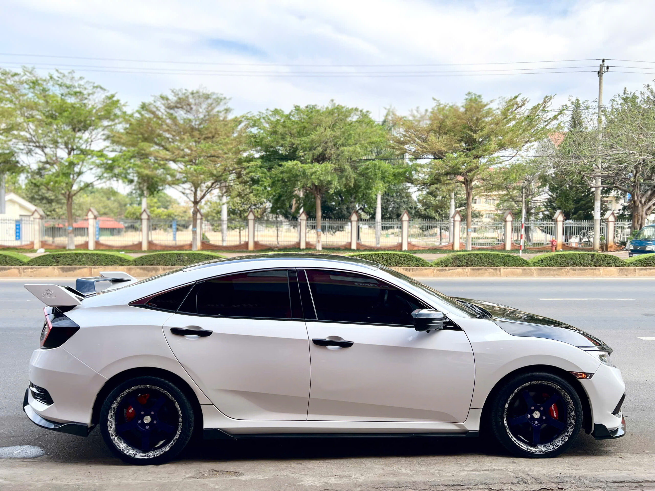 CIVIC 2019E (9)