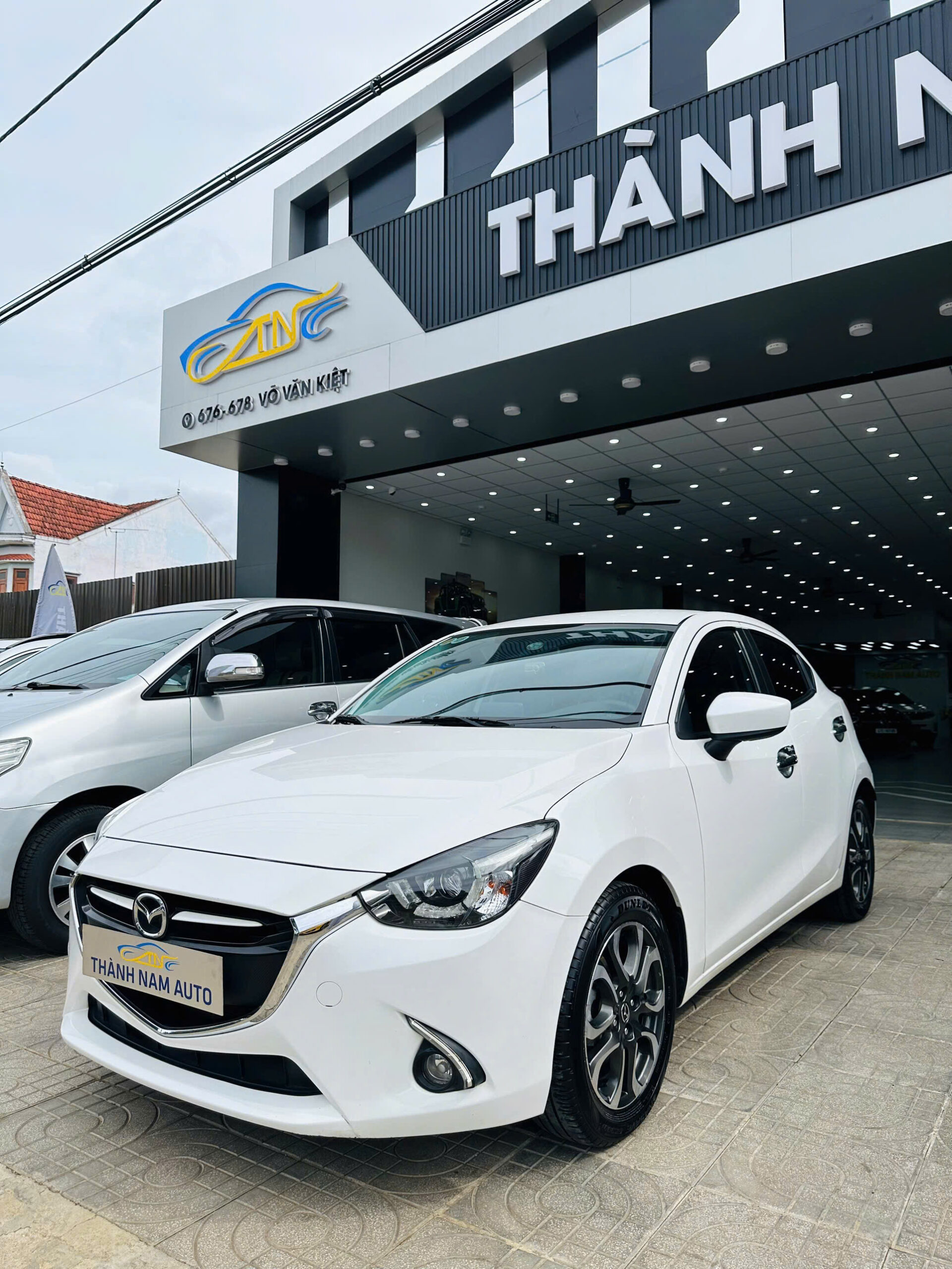 MAZDA 2 2016 (2)