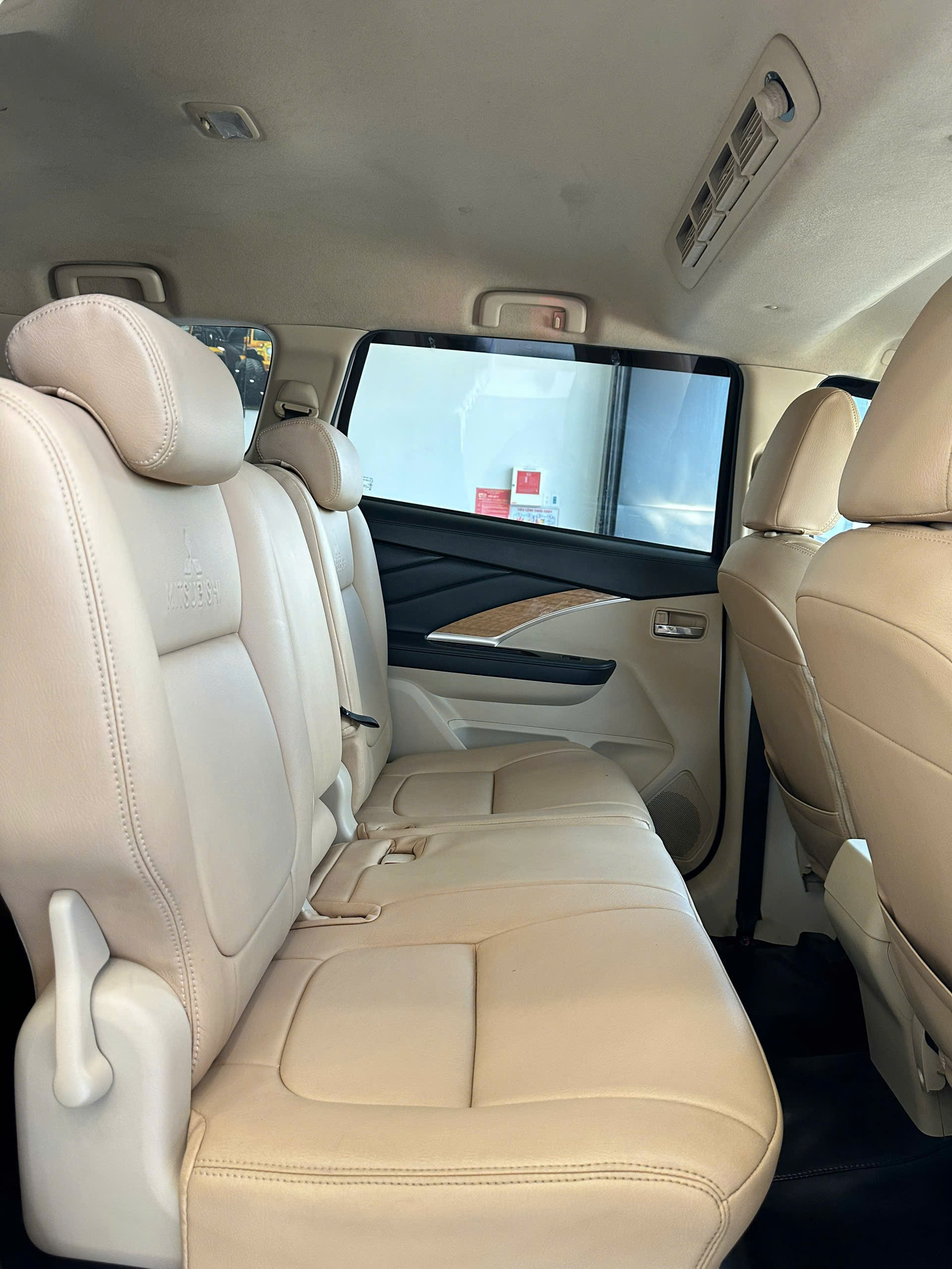 XPANDER 2019 AT (10)