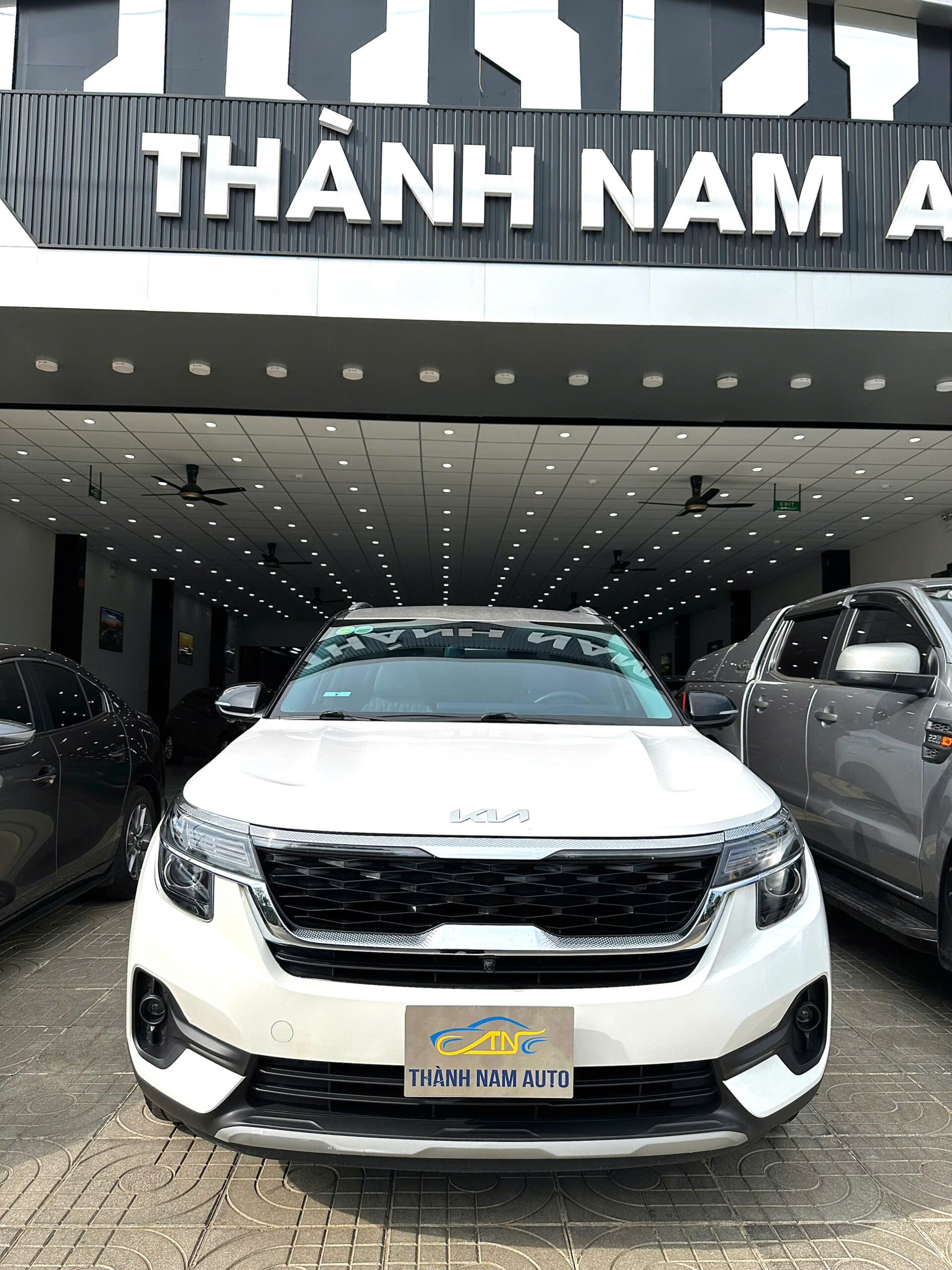 KIA SELTOS LUXURY 2022 (1)