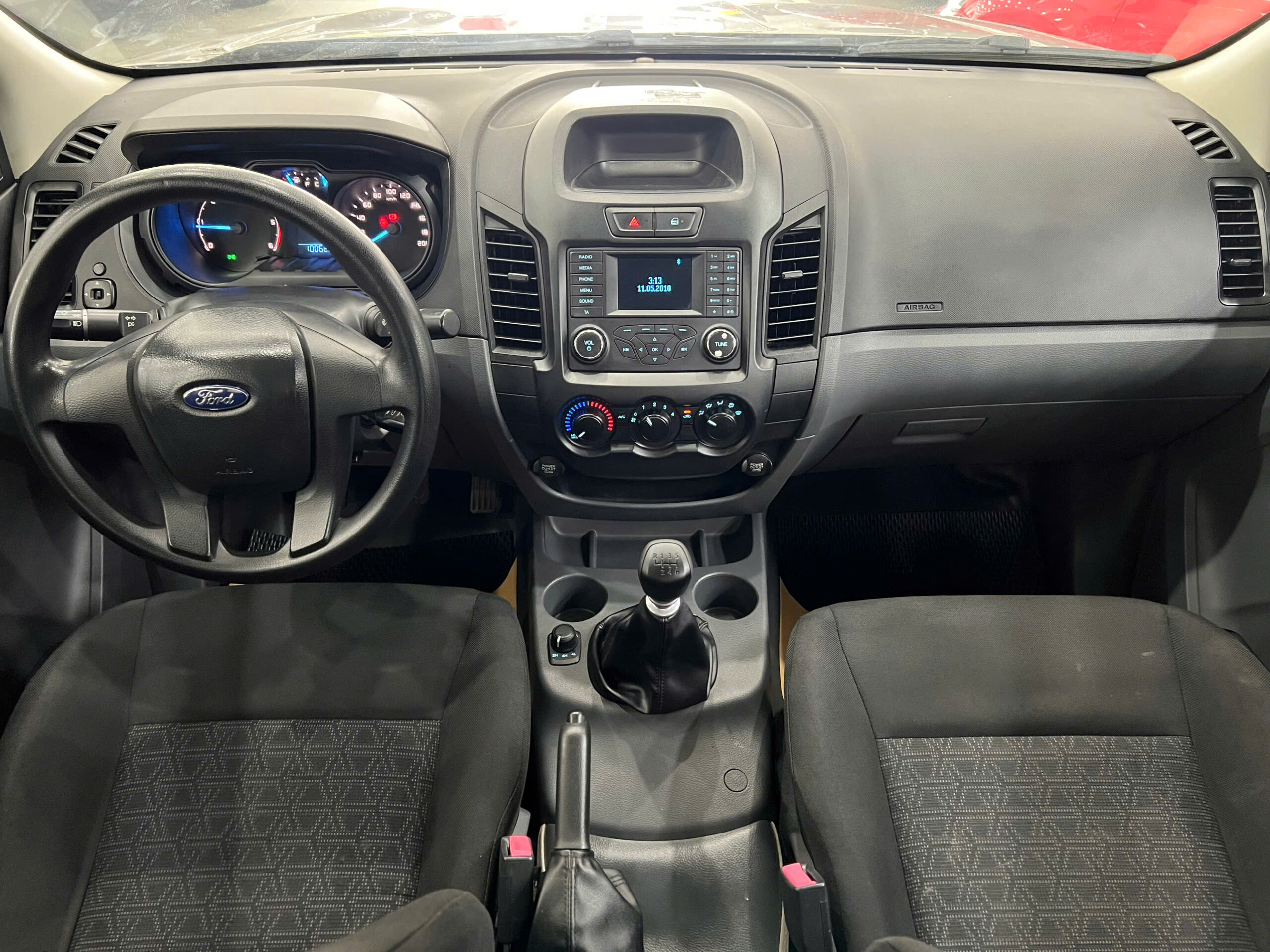 FORD XL 4X4 MT 2017 (3)