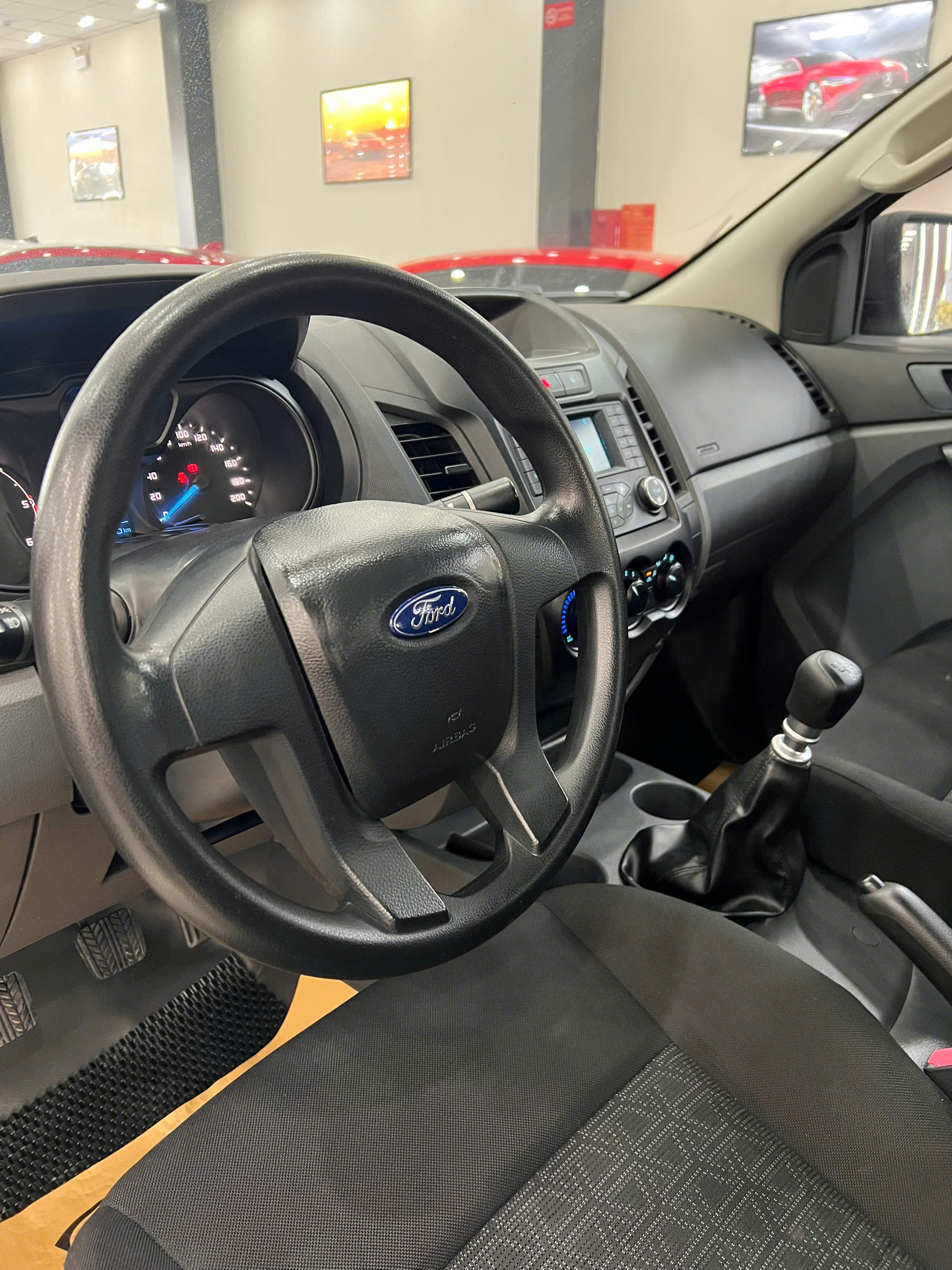 FORD XL 4X4 MT 2017 (5)