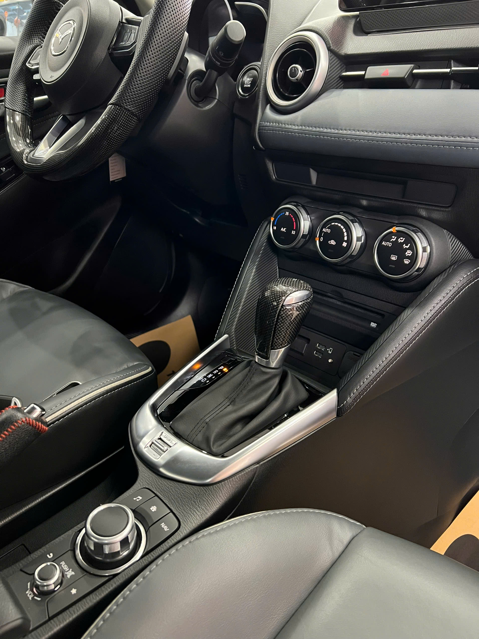MAZDA 2 LUXURY 2021 (5)