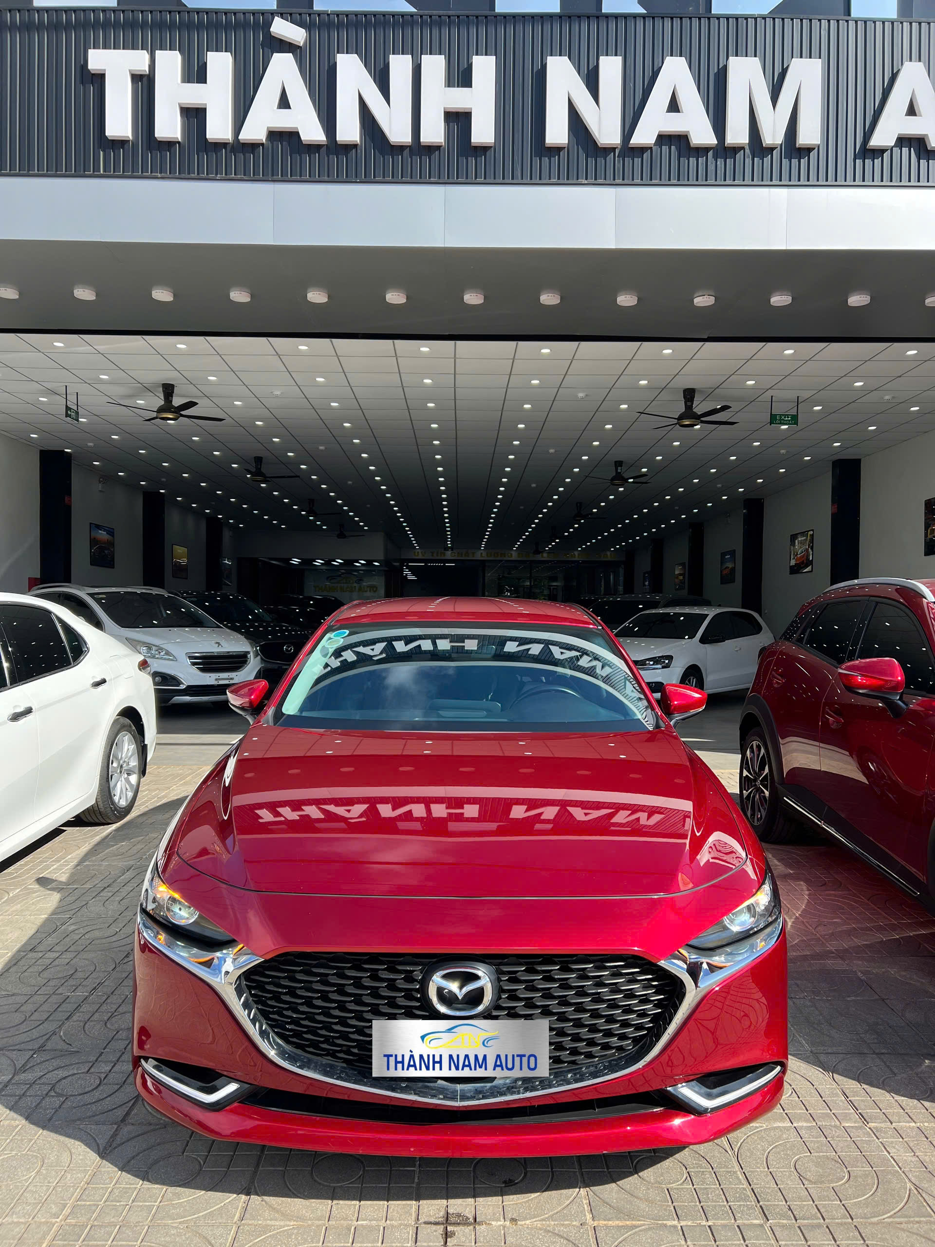 MAZDA 3 LUXURY 2021 (1)