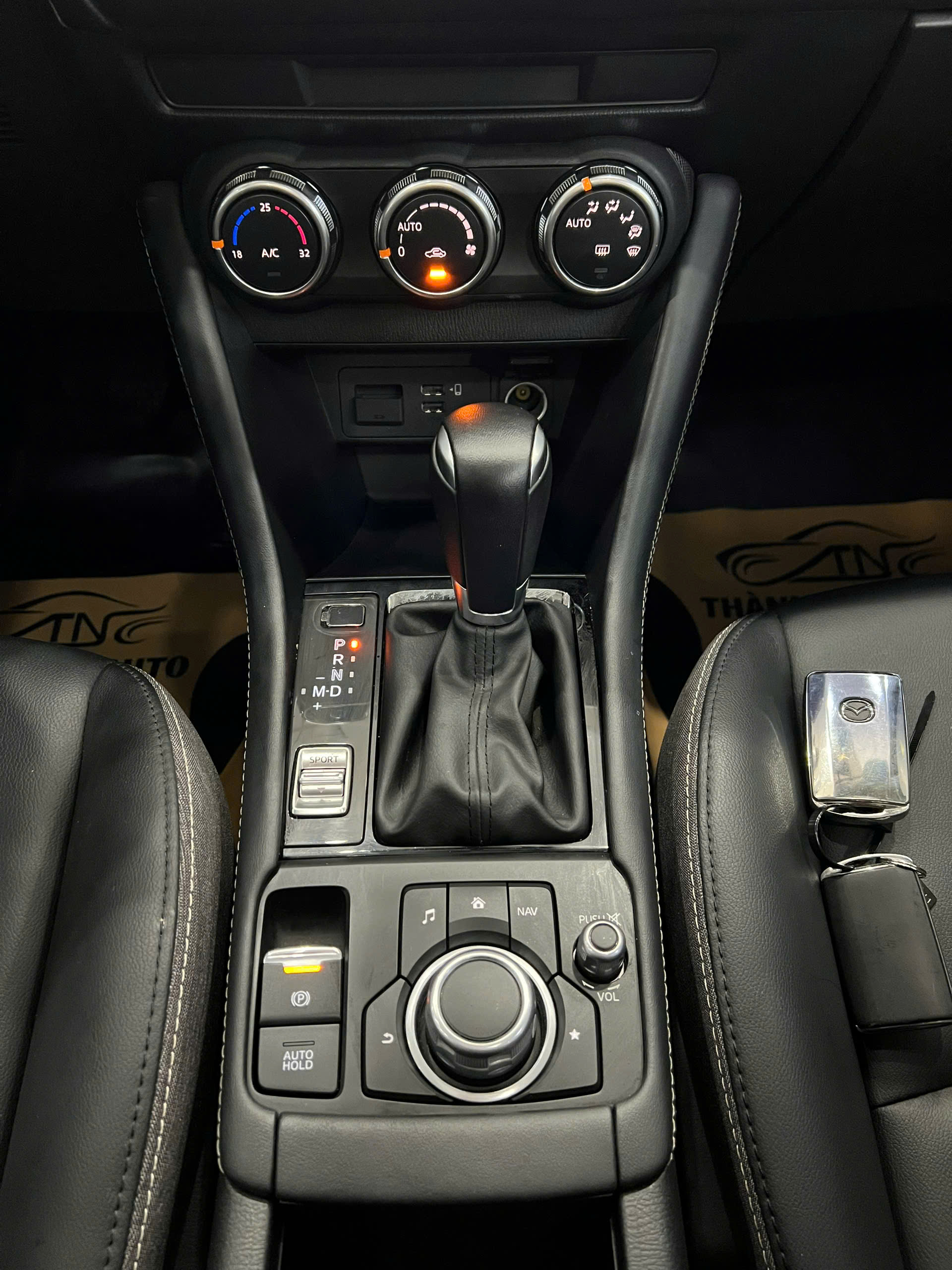 MAZDA CX3 LUXURY 2024 (6)