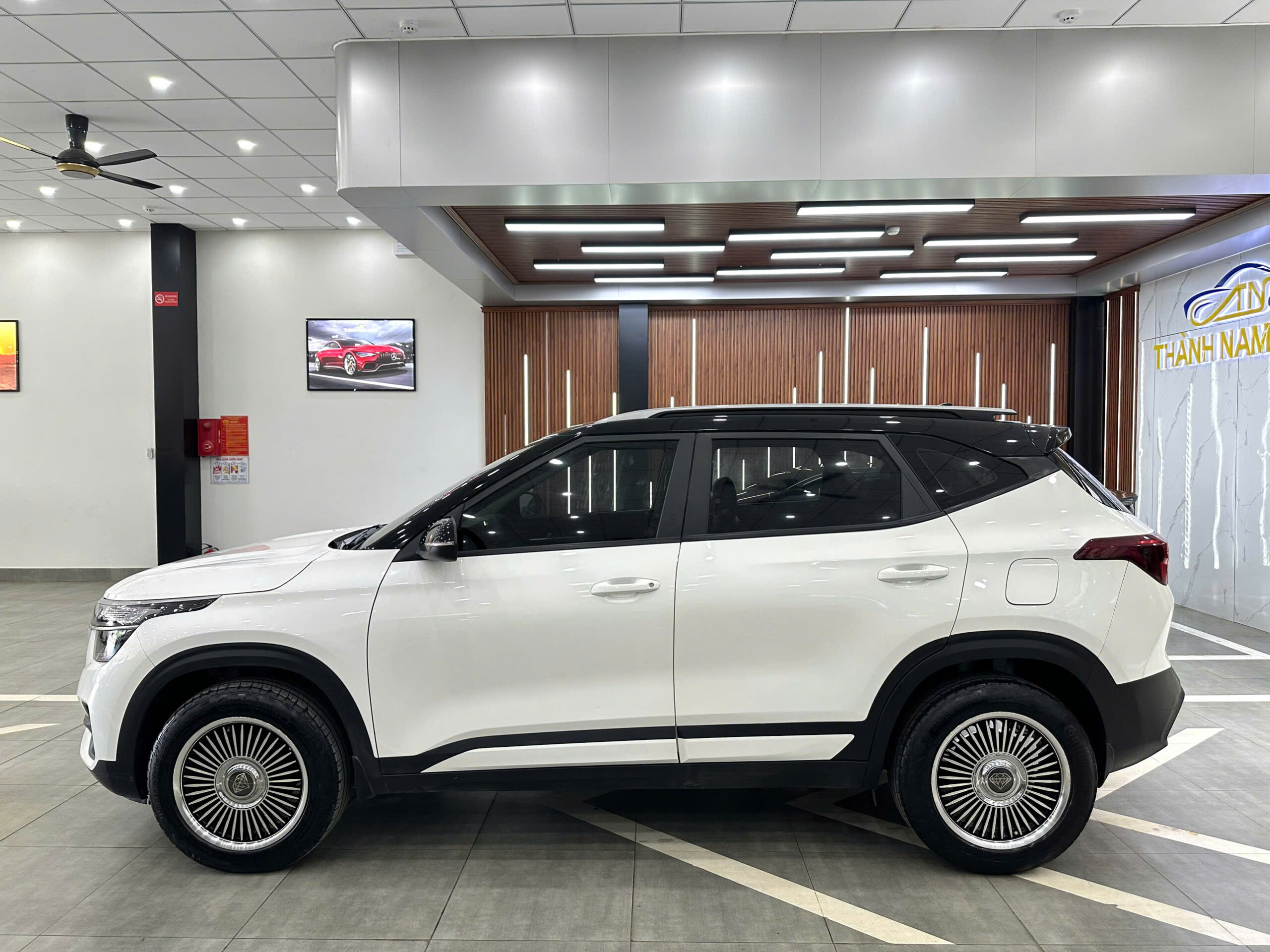KIA SELTOS DULUXE 2020 (2)