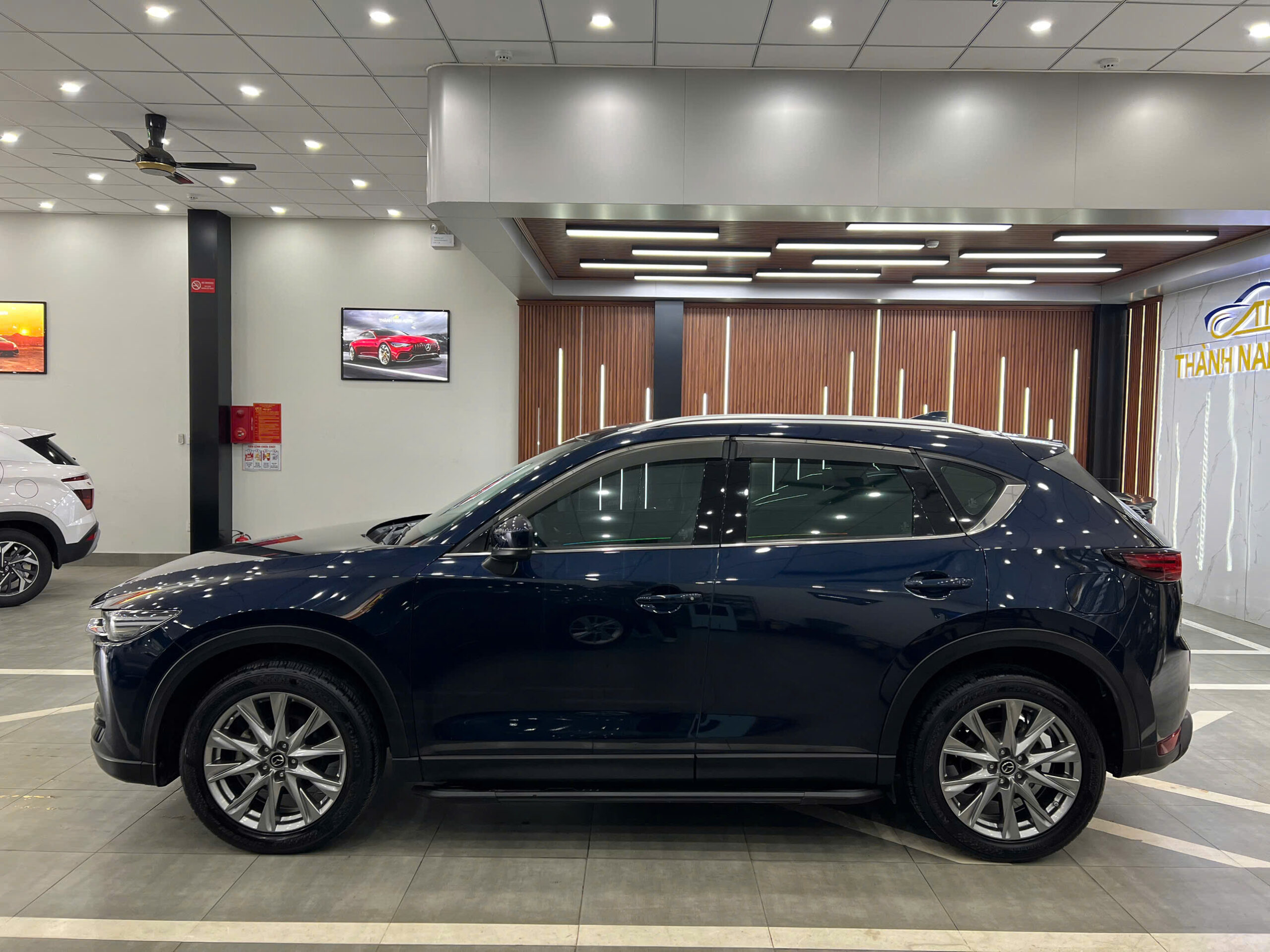 MAZDA CX5 PREMIUM 2022 (2)