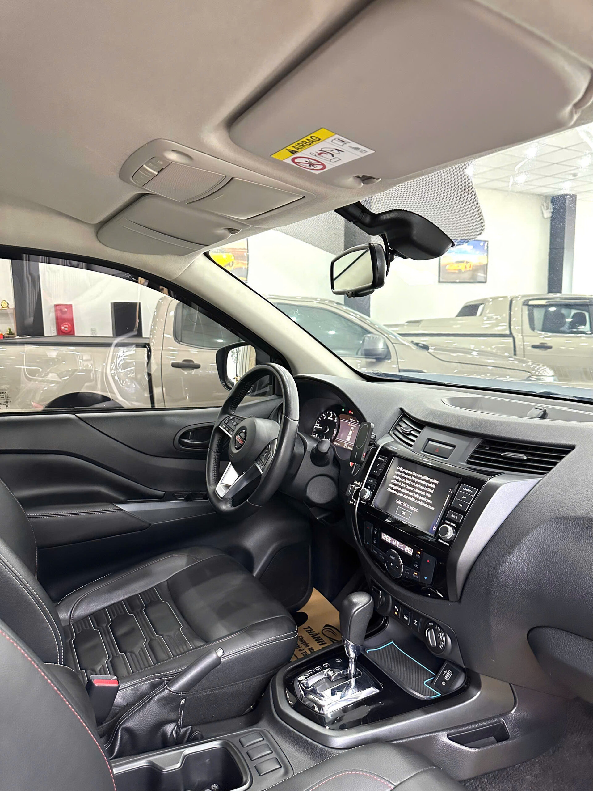 NISSAN NAVARA 2022 4WD (10)